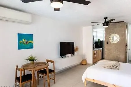 شقة Seaside Serenity - Cozy Studio لوكويللو